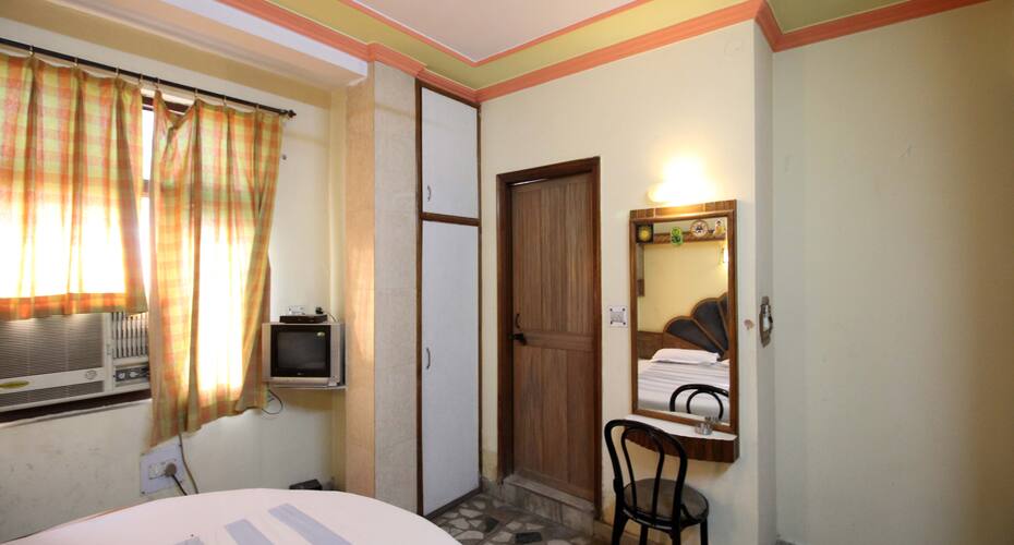 Hotel Rak International Dx., New Delhi 4